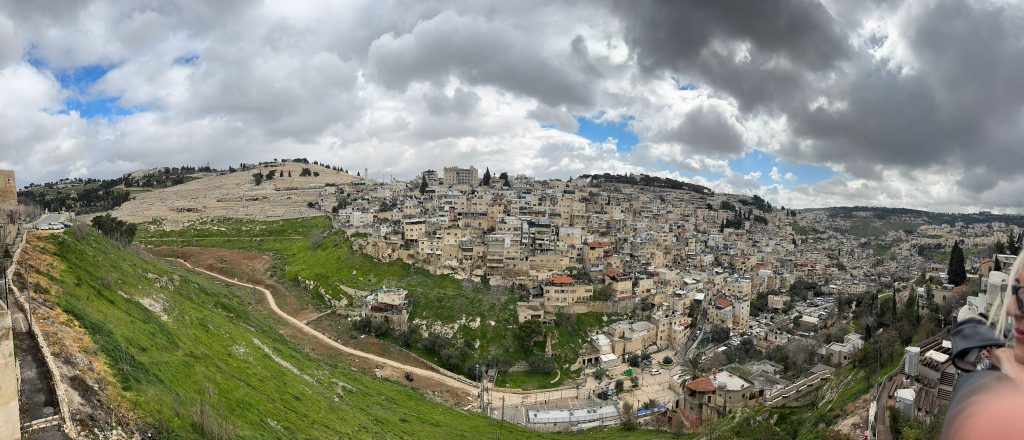 WhatsApp Image 2026-04-20 at 21.12.05 (1)